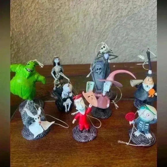 The Nightmare Before Christmas Disney Store Lot of 9 Figures Collectibles - Picture 1 of 3